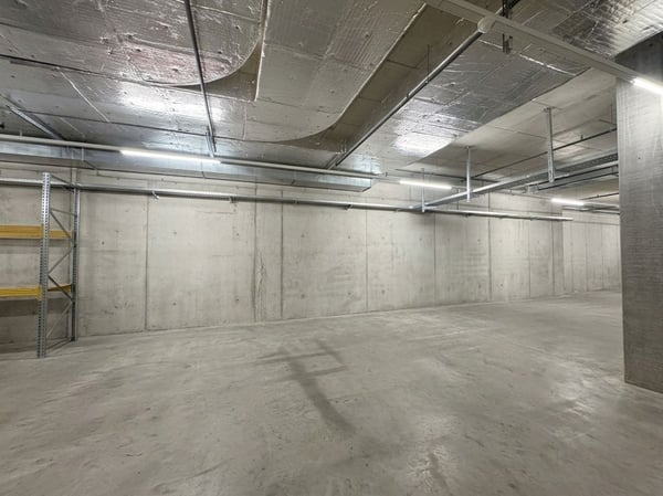 323m² - Lagerfläche im 1. UG mit guter Erschliessung 2