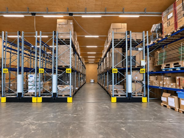 Paletten- Rolllager mit Platz für ca. 380 Paletten! 1