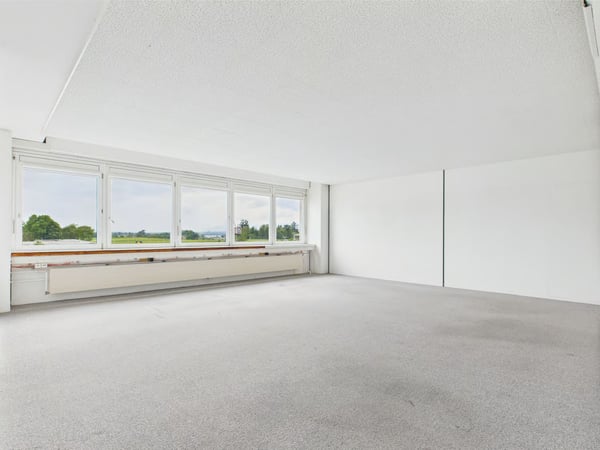 310m2 moderne Bürofläche im 2. OG in Murten 12