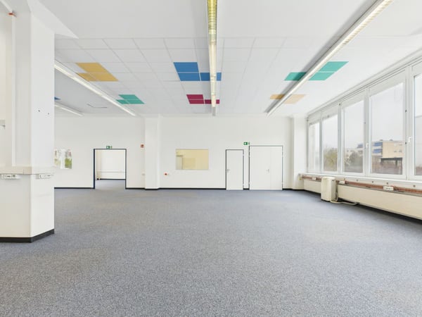 350m2 vielseitig nutzbare Bürofläche (Praxis, Kita, Physio) 6