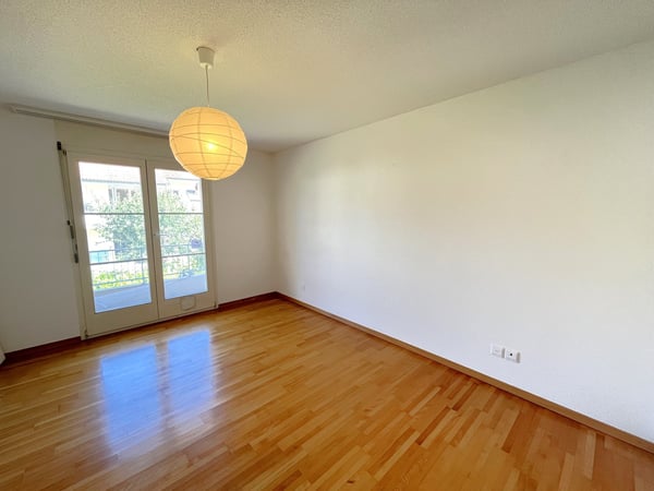 Charmante, ruhige und helle Wohnung in Würenlos - Top Lage! 8