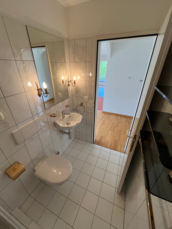 Charmante, ruhige und helle Wohnung in Würenlos - Top Lage! 11