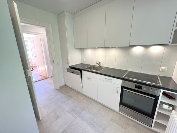 Stilvolle 1.5-Zimmer-Wohnung mit Blick auf die Aare 3