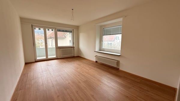 Moderne 1.5-Zimmer-Wohnung mit Balkon in Trimbach 2