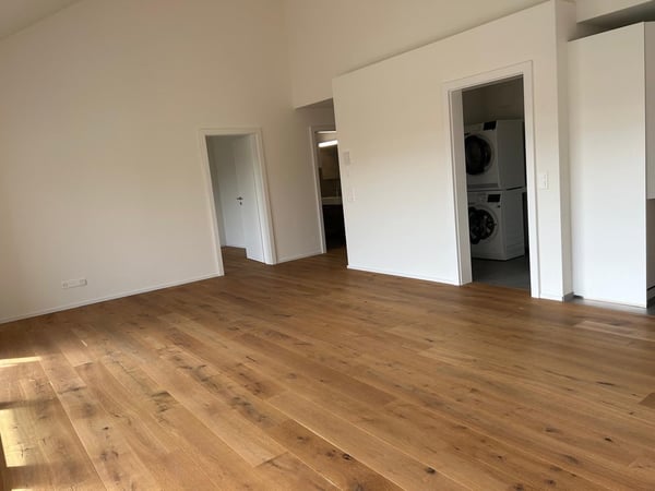 Moderne 2.5-Zimmer-Wohnung mit grossem Balkon und Weitsicht in Egliswil 5