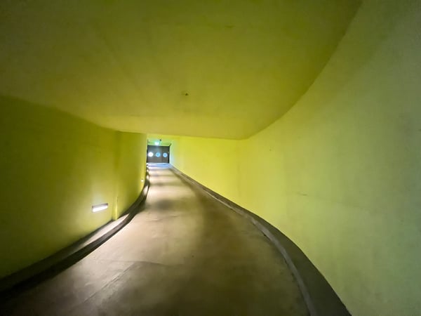 Sicherer & komfortabler Tiefgaragenparkplatz 6