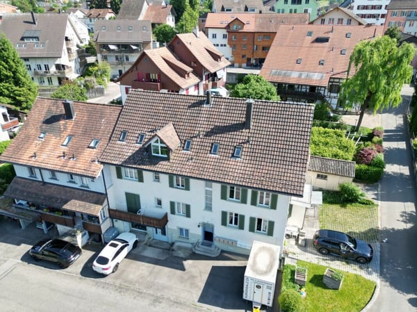 Teilsanierte 3.0 Zimmerwohnung mit Balkon im Dorfzentrum Elgg 16