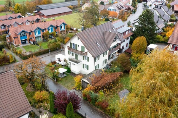 Teilsanierte 3.0 Zimmerwohnung mit Balkon im Dorfzentrum Elgg 15