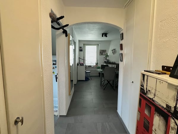Zentrale 3.5-Zimmer-Wohnung mit 2 Balkonen 3