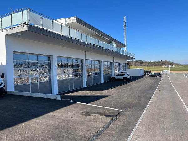 Neubau / Erstvermietung von grossen Garageplätzen in 8174 Stadel b. Niederglatt