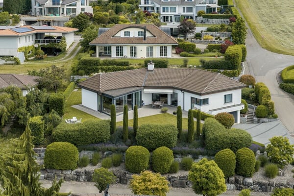 Freistehendes Einfamilienhaus mit viel Privatsphäre 1