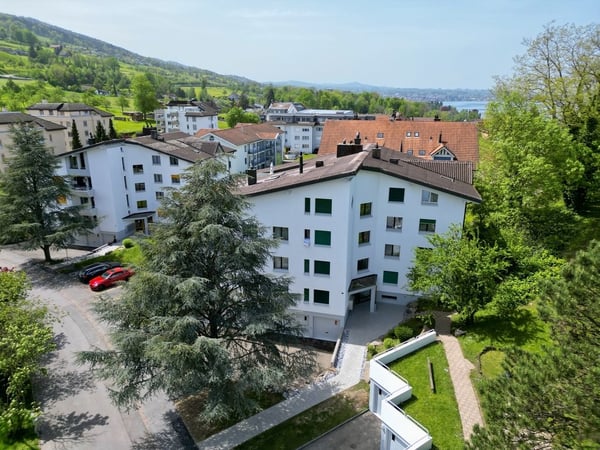 charmante 1.5 Zimmer-Wohnung 10