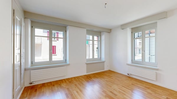 gemütliche 2.5 Zimmerwohnung im Zentrum von Rorschach 3