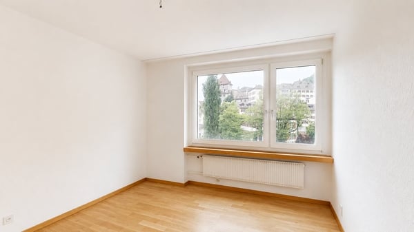 Attraktive 3.5-Zimmer-Wohnung in Chur 3