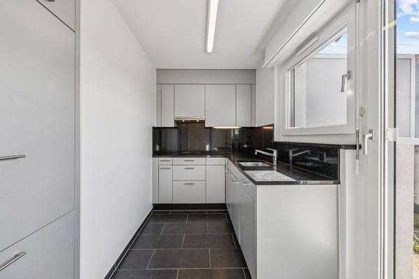 Dachwohnung mit Terrasse - Einen Monat Herbstbonus! 2
