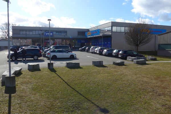 Grosszügige Bürofläche 9