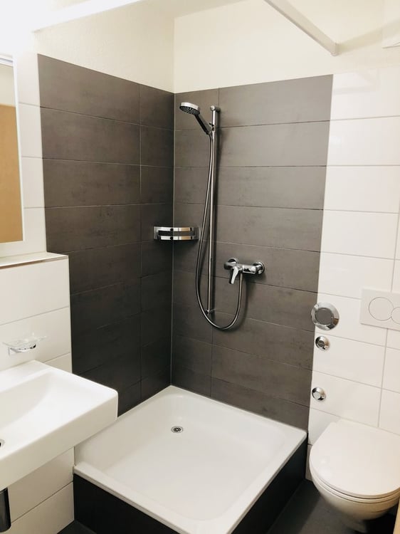 2.5-Zimmerwohnung im Kreis 4 befristet bis 31.03.2027 zu vermieten! 3