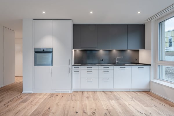 Grosszügige 3.5 Zimmerwohnung an ruhiger Lage 2