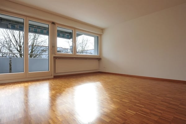 Helle 2.5-Zimmer-Wohnung 2