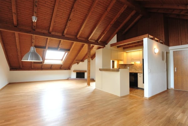Schöne Dachwohnung im ruhigen Wohnquartier 4
