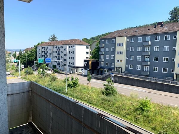 4-Zimmerwohnung mit Balkon 10