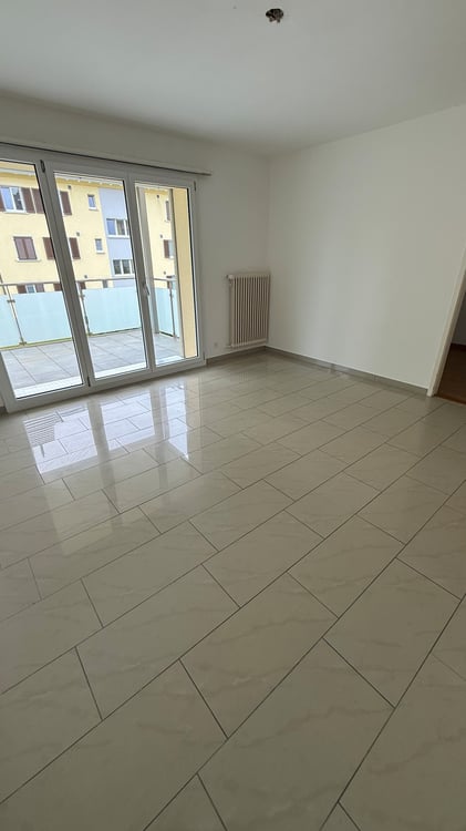 Helle 3.5-Zimmer-Wohnung mit Balkon in Dietikon 5