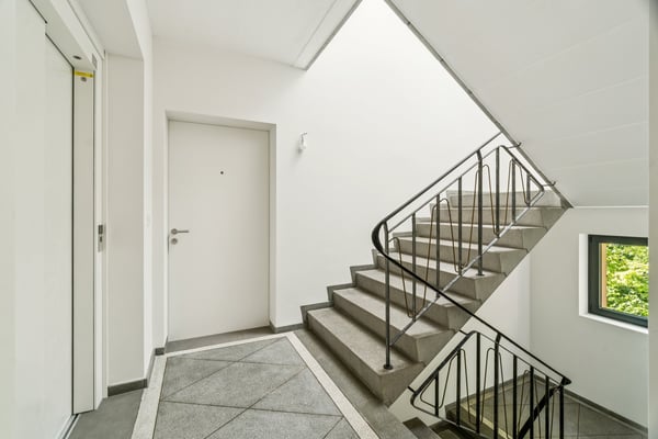 Exklusive 3.5 Zimmer-Wohnung (2.OG) - Erstbezug nach Kernsanierung 11