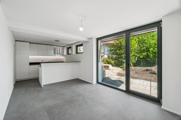 Exklusive 3.5-Zimmer-Souterrainwohnung mit privatem Garten 6