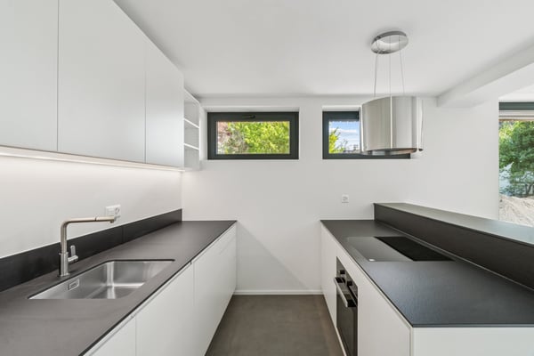 Exklusive 3.5-Zimmer-Souterrainwohnung mit privatem Garten 5