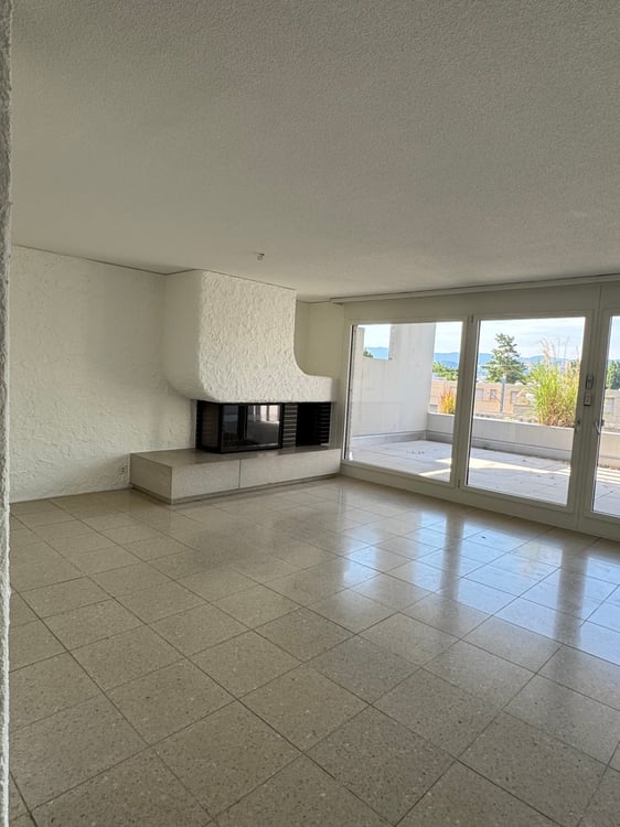 Helle und gepflegte 5-Zimmer-Wohnung an ruhiger Lage in Meilen 5
