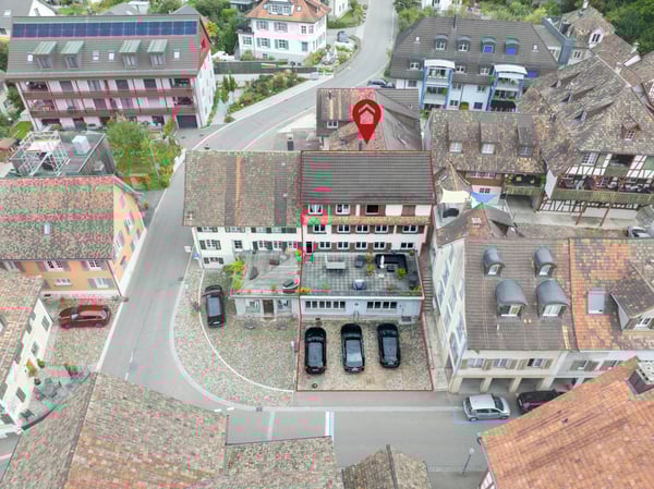 Mehrfamilienhaus mit attraktivem Gewerbeteil 1