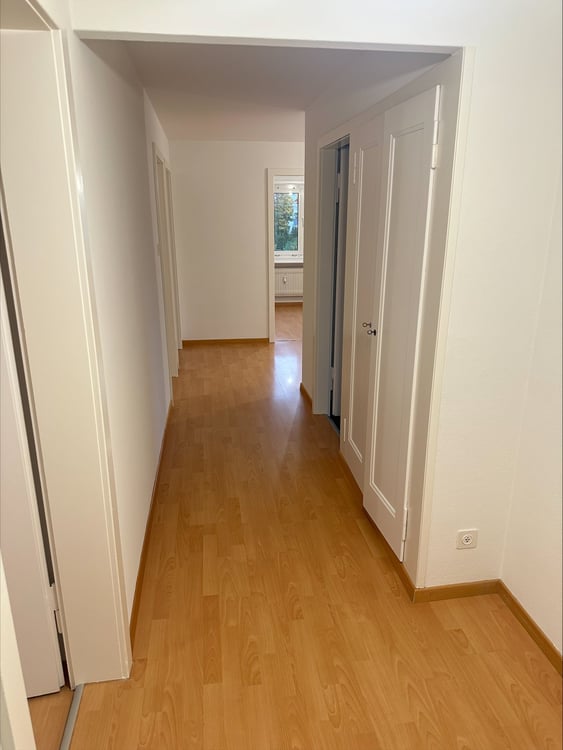 Befristete 6-Zimmer-Wohnung mit Balkon 3
