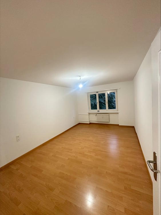 Befristete 6-Zimmer-Wohnung mit Balkon 9