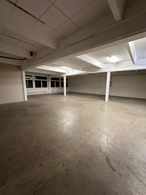 Per sofort - Befristete Lagerräume zu Top-Konditionen in Uzwil zu vermieten 2