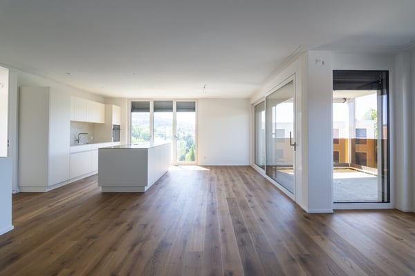 4.5-Zimmer Eigentumswohnung im Erdgeschoss (Hochparterre), Bezug ab Ok 10