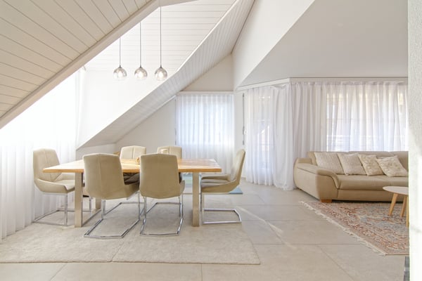 Grosse, helle 4.5-Zimmer Dachwohnung mit Galerie 3