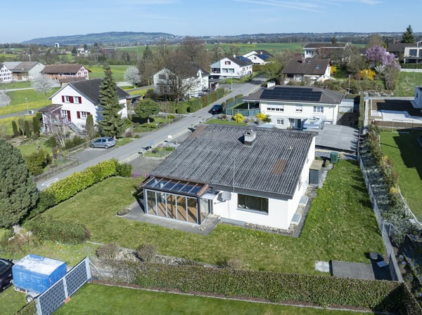 Freist. 6.5 Zi.-EFH an sehr ruhiger Lage 2