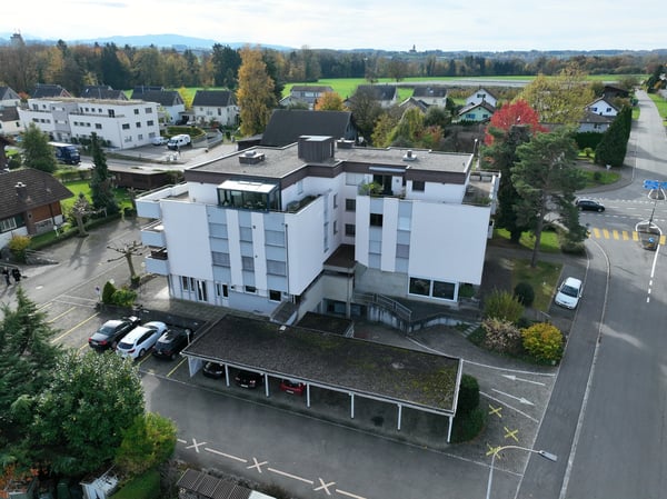 Wohnungspaket mit Potenzial inkl. Nebenobjekte vier Eigentumswohnung 3