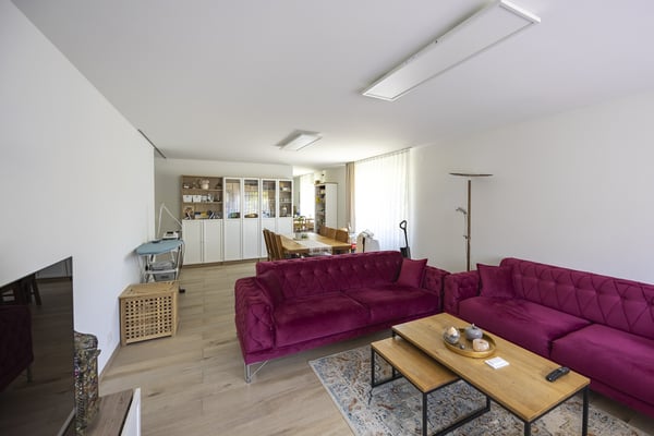Moderne 5.5 Zimmer-Eigentumswohnung 5