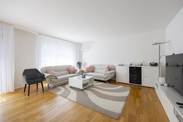Moderne 4.5 Zimmer-Eigentumswohnung 4