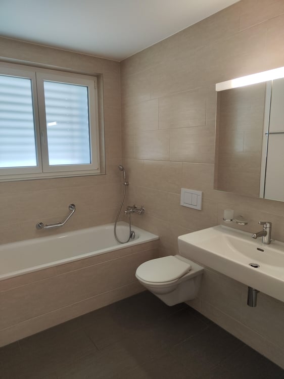 Moderne 1.5-Zimmer-Wohnung mit Balkon in Oberuzwil 8