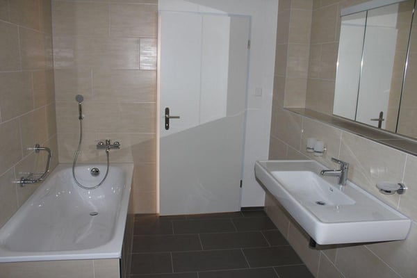 Moderne 1.5-Zimmer-Dachwohnung mit Terrasse 7