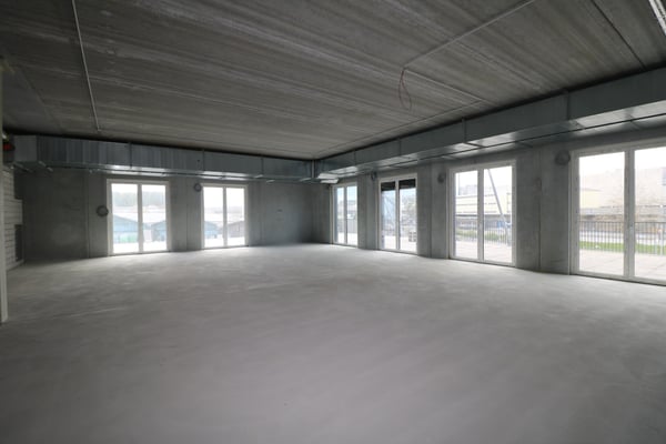 Gewerbefläche im Rohbau im Fussballstadion Schaffhausen 5