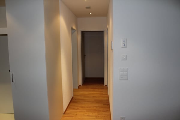 Moderne 3.5-Zimmer-Wohnung mit grosszügigem Balkon 7