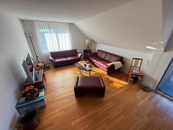 Hochwertige 3.5 Zimmerwohnung im Dorfkern 7