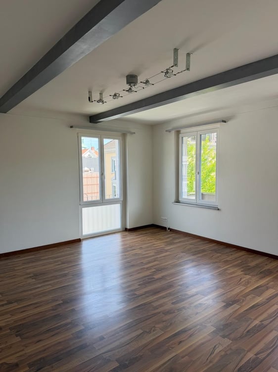 Einmalige Gelegenheit - 6-Zimmer-Wohnung an zentralster Lage 8