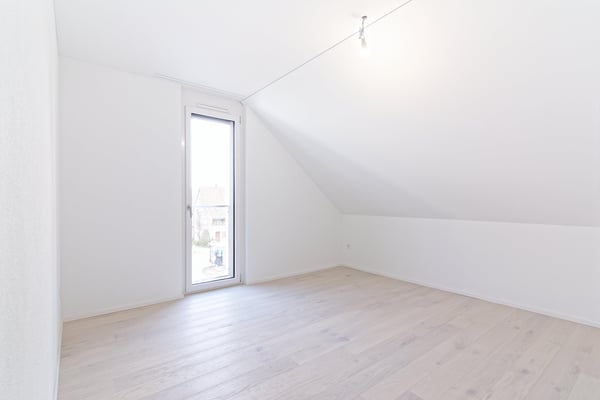 Attraktive 1.5-Zimmer-Dachgeschosswohnung mit zwei Loggien 11