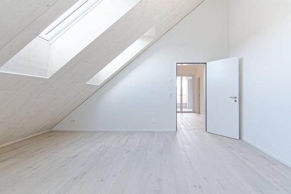 Attraktive 1.5-Zimmer-Dachgeschosswohnung mit zwei Loggien 10