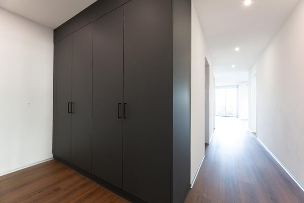 Moderne 4.5-Zimmer-Wohnung mit grossem Balkon und schöner Aussicht 6