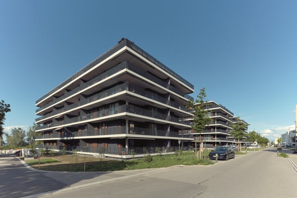 Moderne 4.5-Zimmer-Wohnung mit grossem Balkon und schöner Aussicht 13